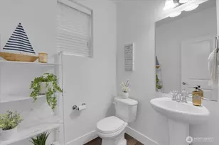 20704 2nd Ave W, Lynnwood, WA 98036 - Photo 17