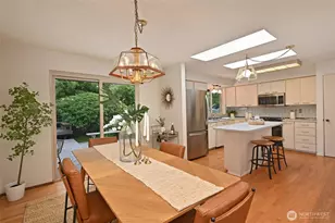 3809 NE 86th St, Seattle, WA 98115 - Photo 9