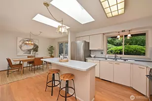 3809 NE 86th St, Seattle, WA 98115 - Photo 11