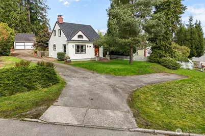 7030 Beverly Boulevard, Everett, WA 98203 - Photo 1