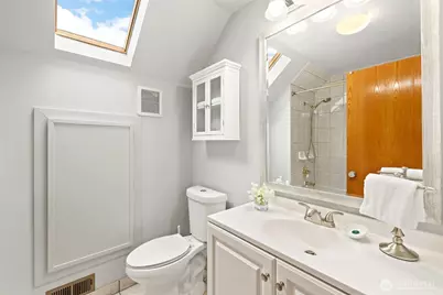 6716 37th Avenue SW, Seattle, WA 98126 - Photo 21