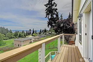 1225 SE Camano Dr, Camano Island, WA 98282 - Photo 27