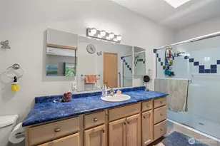 20303 Gardner Ct, Burlington, WA 98233 - Photo 21