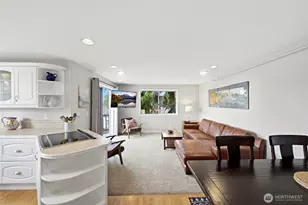 2107 N 63rd St, Seattle, WA 98103 - Photo 23
