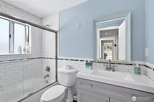 2107 N 63rd St, Seattle, WA 98103 - Photo 35