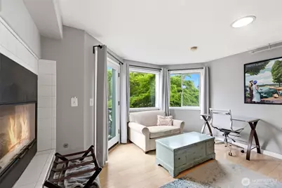 2107 N 63rd Street, Seattle, WA 98103 - Photo 5