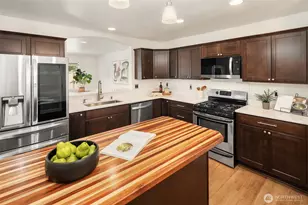 8830 Wallingford Ln NE, Lacey, WA 98516 - Photo 13