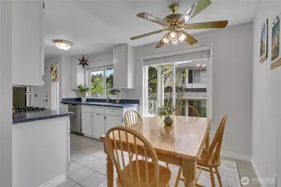 131 S 324th Place, Federal Way, WA 98003 - Photo 9