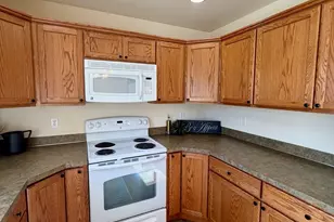 913 S 90th Ave, Yakima, WA 98908 - Photo 5