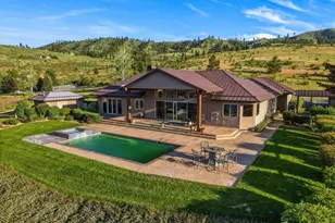 825 Hawks Meadow Rd, Chelan, WA 98816 - Photo 3