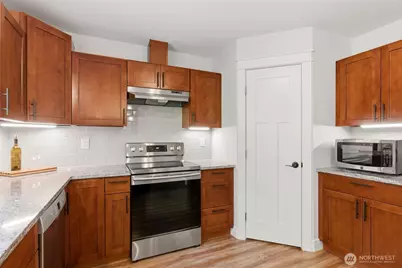 8645 Evergreen Drive NE, Olympia, WA 98506 - Photo 11