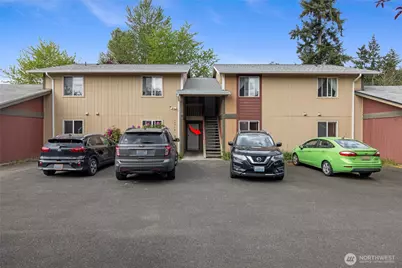 10214 13th Avenue Ct E #E, Tacoma, WA 98445 - Photo 17