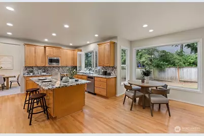 1239 216th Avenue NE, Sammamish, WA 98074 - Photo 15