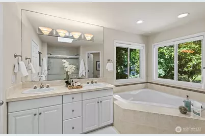 1239 216th Avenue NE, Sammamish, WA 98074 - Photo 25