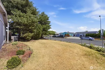 604 N Elm Street, Pasco, WA 99301 - Photo 3
