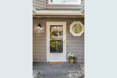 15903 NE 40th Way #31B, Redmond, WA 98052 - Photo 3