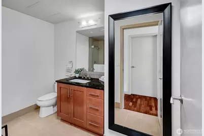 10610 NE 9th Place #400, Bellevue, WA 98004 - Photo 17