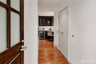 10610 NE 9th Pl, Bellevue, WA 98004 - Photo 21