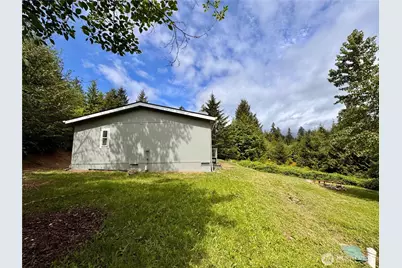 60 N Charles Place, Hoodsport, WA 98548 - Photo 9