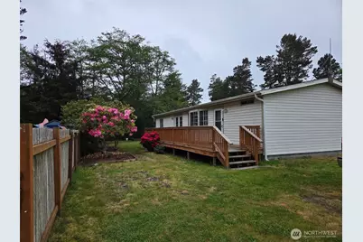 31205 N Place, Ocean Park, WA 98640 - Photo 3