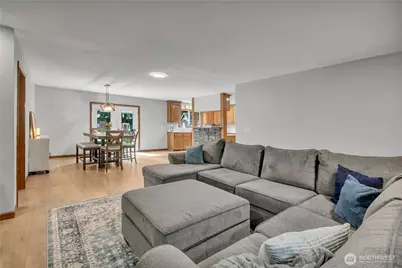 8816 215th Street Ct E, Graham, WA 98338 - Photo 5