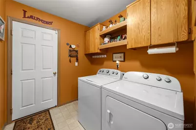 4632 Parker Road E, Sumner, WA 98390 - Photo 29