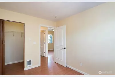 6461 NE 181st Street, Kenmore, WA 98028 - Photo 17