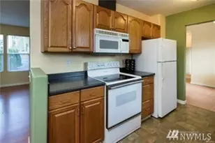 6461 NE 181st St, Kenmore, WA 98028 - Photo 11