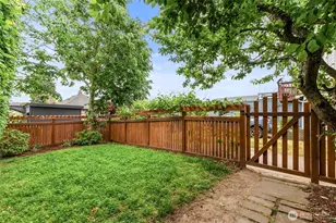 731 N 80th St, Seattle, WA 98103 - Photo 33