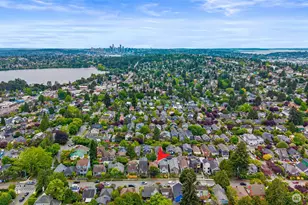 731 N 80th St, Seattle, WA 98103 - Photo 37