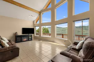 111 Eldorado Way, Chelan, WA 98816 - Photo 5