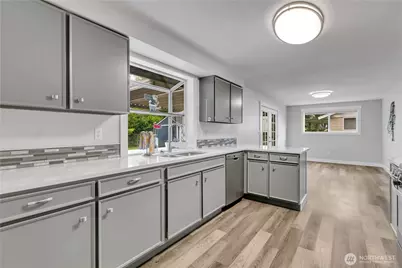 9101 114th Street Ct SW, Lakewood, WA 98498 - Photo 13