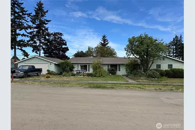 402 W Maple Street, Sequim, WA 98382 - Photo 7
