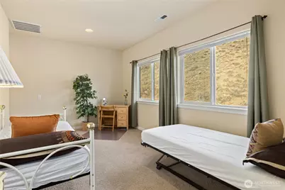 9205 Red Cliff Drive NW #B50, Quincy, WA 98828 - Photo 19