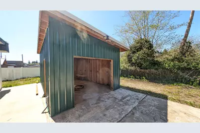 123 1st Avenue N, Ilwaco, WA 98624 - Photo 15