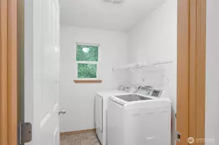 27824 242nd Pl SE, Maple Valley, WA 98038 - Photo 21