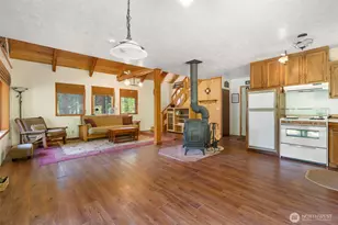 2500 4 Peaks Dr, Cougar, WA 98616 - Photo 13