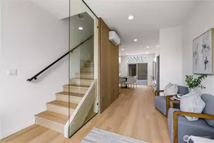 3817 C Fremont Ave N, Seattle, WA 98103 - Photo 11