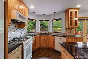 4701 Osprey Dr NE, Tacoma, WA 98422 - Photo 7