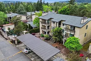 13616 NE 7th St, Bellevue, WA 98005 - Photo 25