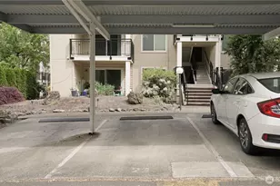 13616 NE 7th St, Bellevue, WA 98005 - Photo 29