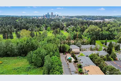 13616 NE 7th Street #E3, Bellevue, WA 98005 - Photo 27