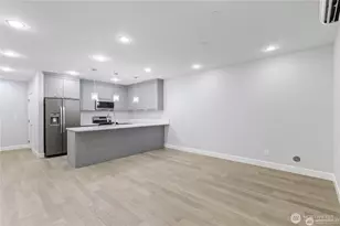 4413 NE 26 Pl, Renton, WA 98059 - Photo 23