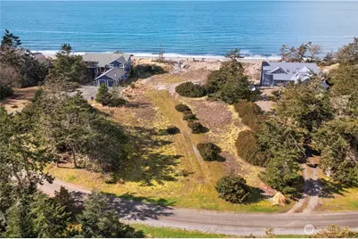 38 A Surfcrest Drive, Oak Harbor, WA 98277 - Photo 9