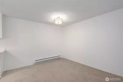 9416 1st Avenue NE #111, Seattle, WA 98115 - Photo 11