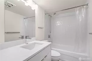 9416 1st Ave NE, Seattle, WA 98115 - Photo 27