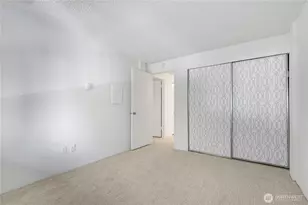 9416 1st Ave NE, Seattle, WA 98115 - Photo 23