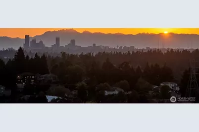 3815 SE 131st Lane SE #H-16, Bellevue, WA 98006 - Photo 1