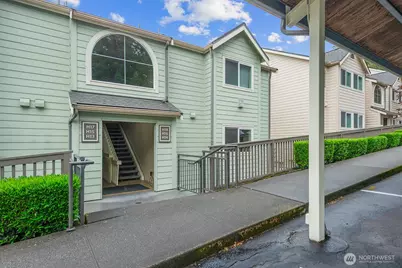 3815 SE 131st Lane SE #H-16, Bellevue, WA 98006 - Photo 3