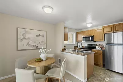 3815 SE 131st Lane SE #H-16, Bellevue, WA 98006 - Photo 9